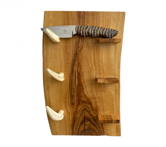 3-Knife Display: African Sporting Creations