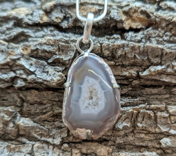 Muliti-Gray Quartz Geode (#15)