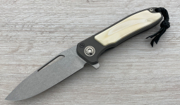 Stonewashed imambaⓇ Flipper in Natural Warthog