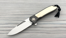 imambaⓇ Mirror in Natural Warthog Tusk