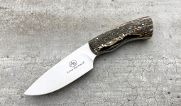 Gecko in Kudu Bone