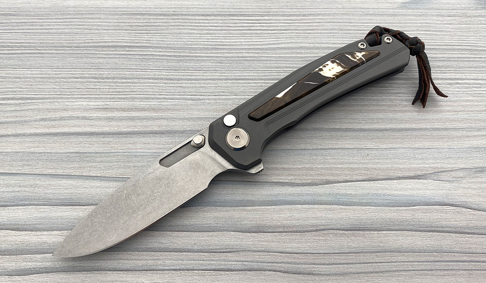 Vw Turaco Turaco Stonewashed Flipper in Stabilized Warthog Tusk: African Sporting ...