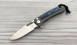 Turaco Mirror Flipper in Blue Kudu Bone