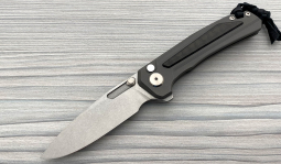 Turaco Stonewashed Flipper in Uni-Black Carbon Fiber