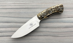 Gecko in Kudu Bone