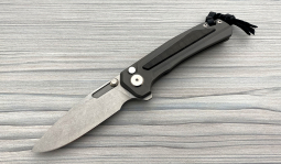 Turaco Stonewashed Flipper in Uni-Black Carbon Fiber