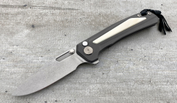 Turaco Stonewashed Flipper in Natural Warthog Tusk