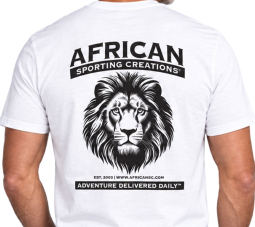 T-Shirt in White (Lion)